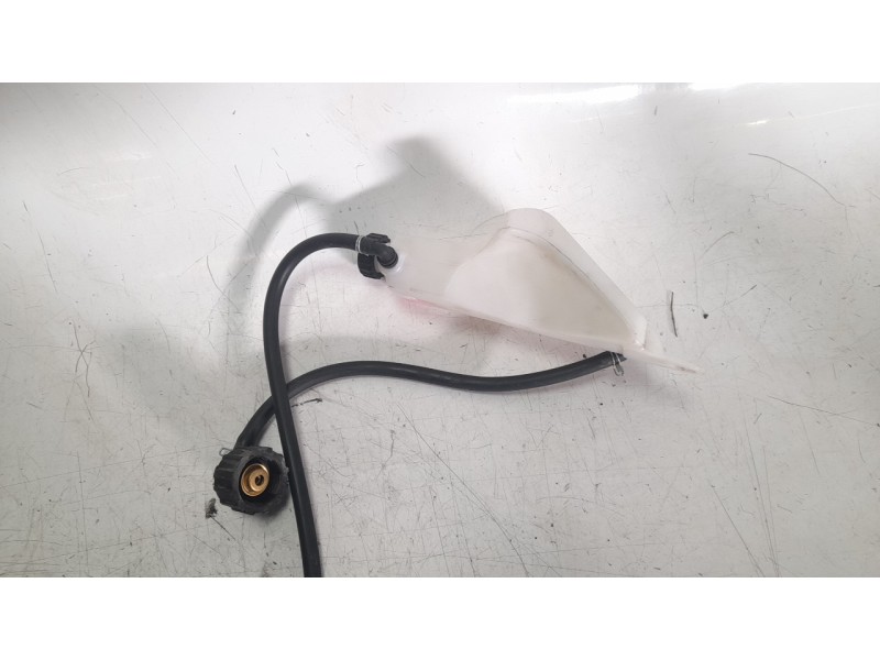 Recambio de deposito expansion para ktm super duke 1290 super duke r referencia OEM IAM 61335065000  