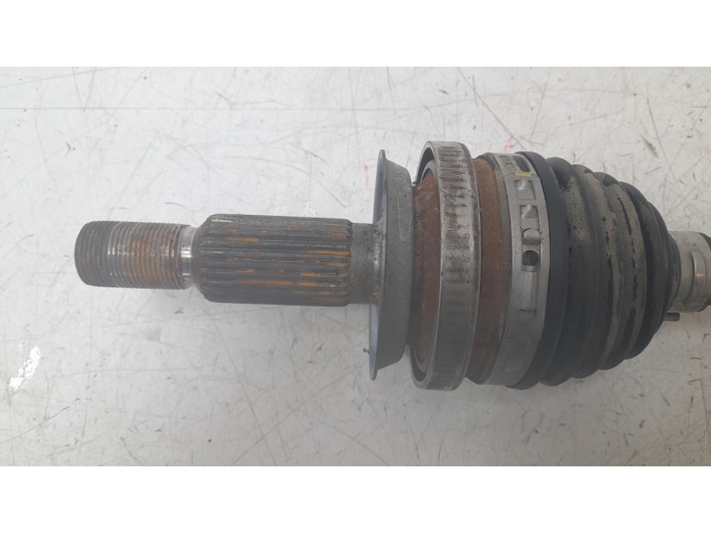 Recambio de transmision trasera izquierda para ford kuga titanium referencia OEM IAM LX674K138AAB  