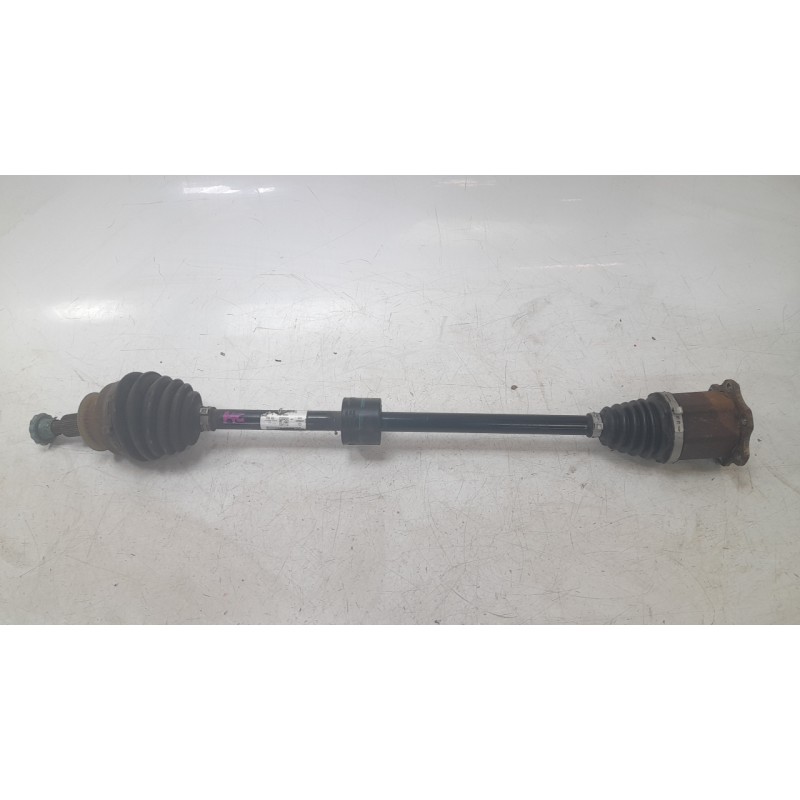 Recambio de transmision delantera derecha para seat arona (kj7, kjp) 1.0 tsi referencia OEM IAM 2Q0407272BS  V11837/NPWVW230