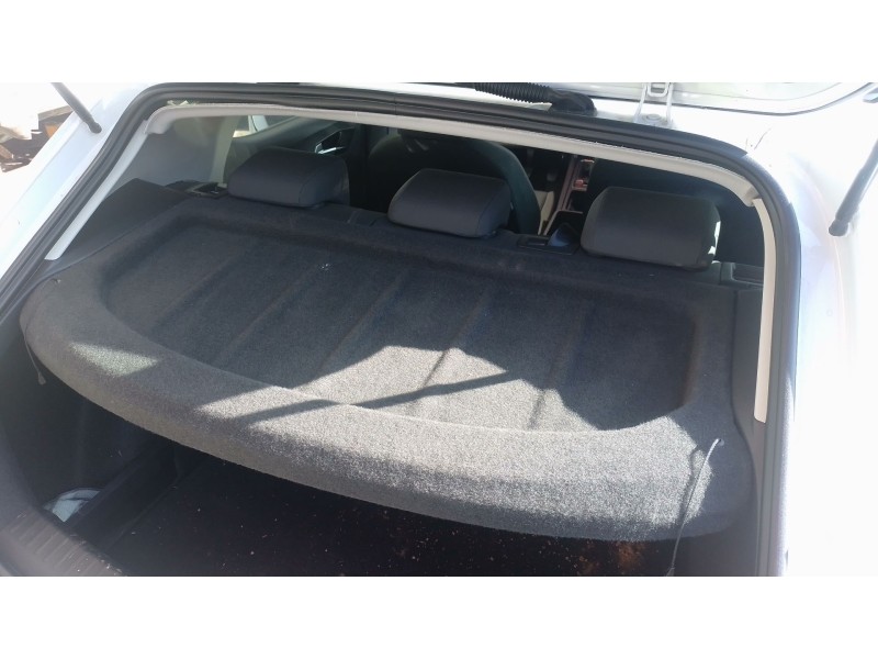 Recambio de bandeja trasera para seat leon (kl1, klg) 1.0 tsi referencia OEM IAM   