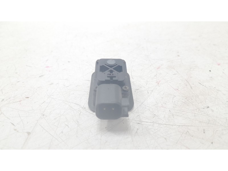 Recambio de maneta exterior porton para ford kuga titanium referencia OEM IAM GB5T14K147CA  