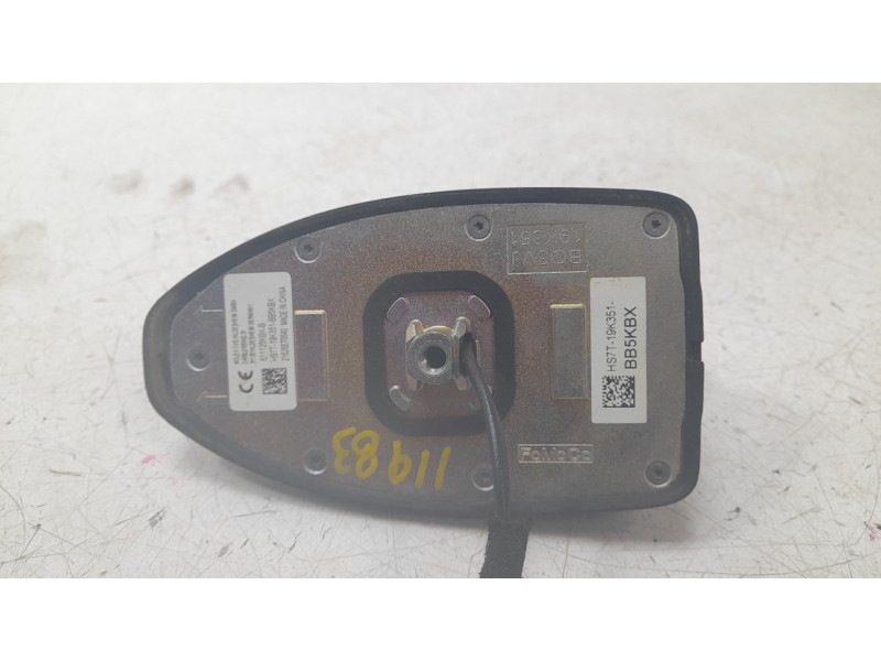 Recambio de antena para ford kuga titanium referencia OEM IAM HS7T19K351  