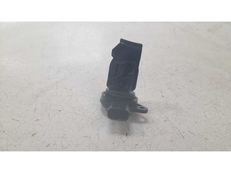 Recambio de caudalimetro para toyota rav4 hybrid 4x2 advance referencia OEM IAM 2220475040  EPPTY010/SNF120N68TL