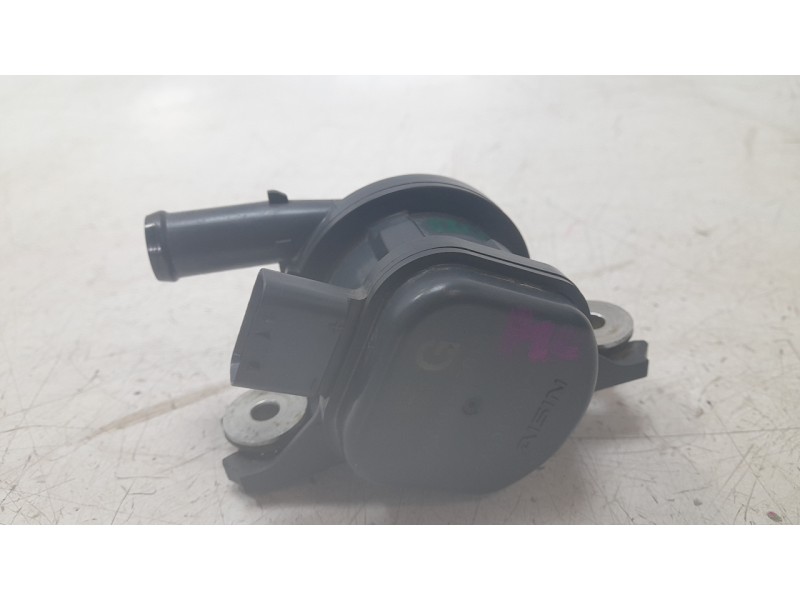 Recambio de bomba agua para toyota rav4 hybrid 4x2 advance referencia OEM IAM G904042010  