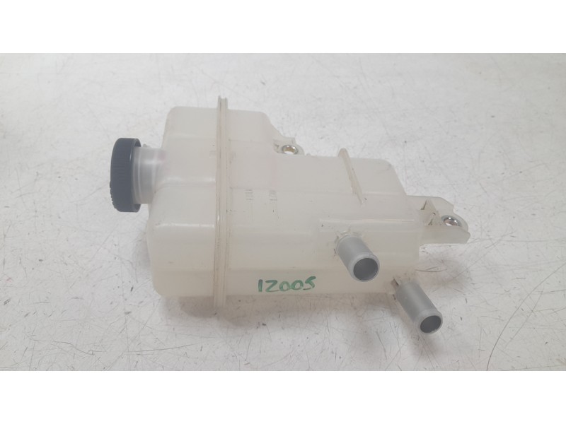 Recambio de deposito expansion para toyota rav4 hybrid 4x2 advance referencia OEM IAM G910G42010  