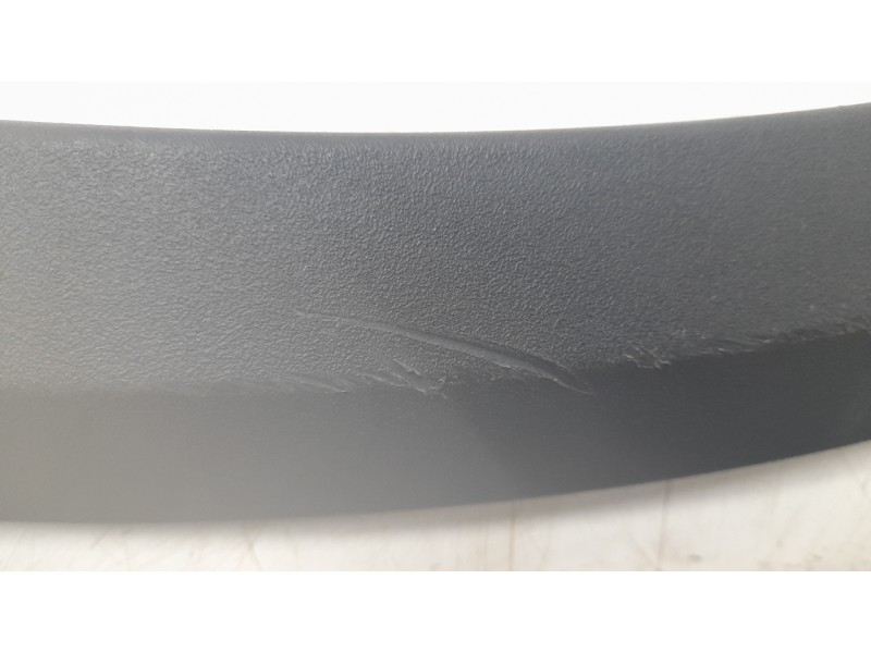 Recambio de aletin delantero izquierdo para lynk & co 01 phev referencia OEM IAM 8889695771  