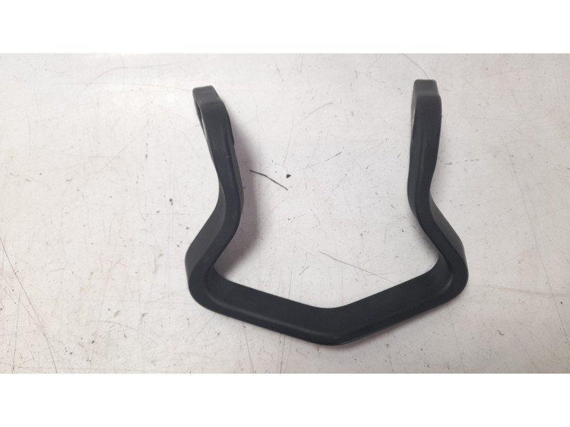 Recambio de agarradera trasera para ktm super duke 1290 super duke r referencia OEM IAM 61412008000  