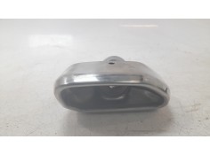 Recambio de molduras traseras para ford kuga titanium referencia OEM IAM LX615C262DB  