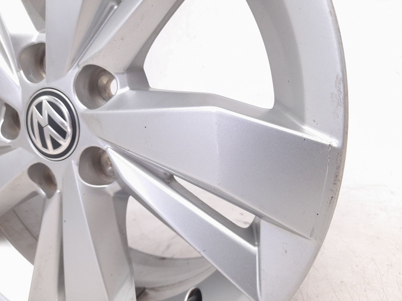 Recambio de llanta para volkswagen polo vi (aw1, bz1, ae1) 1.0 tsi referencia OEM IAM 2G0601025  