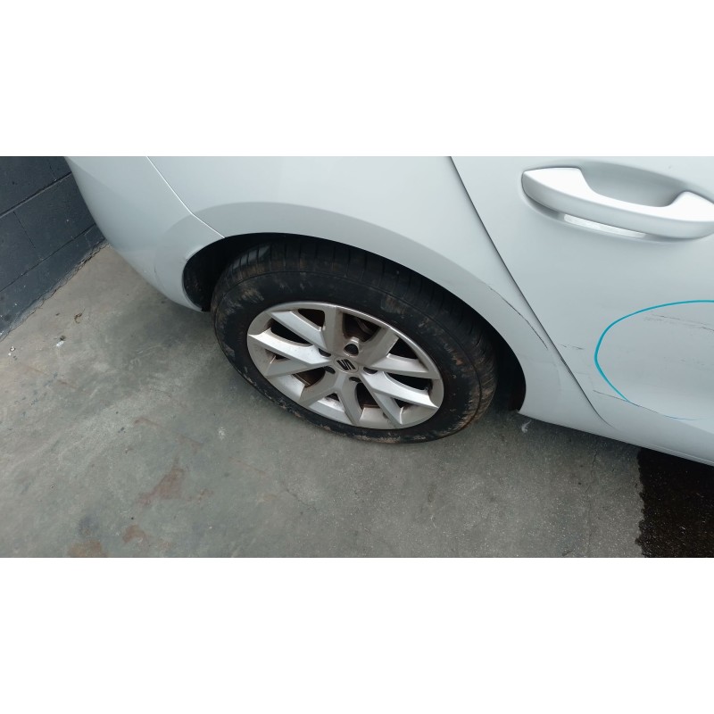 Recambio de paso rueda trasero derecho para seat leon (kl1, klg) 1.0 tsi referencia OEM IAM   