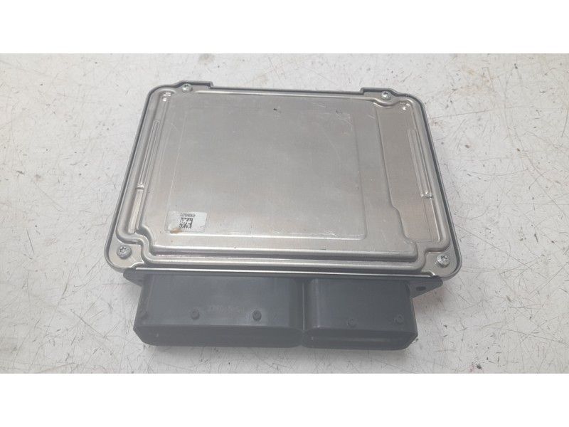 Recambio de centralita motor uce para seat arona (kj7, kjp) 1.0 tsi referencia OEM IAM 04C907309BP  
