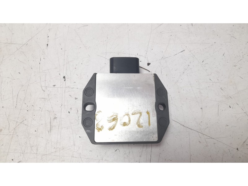Recambio de regulador de corriente para ktm super duke 1290 super duke r referencia OEM IAM FH022AA 60311034000 
