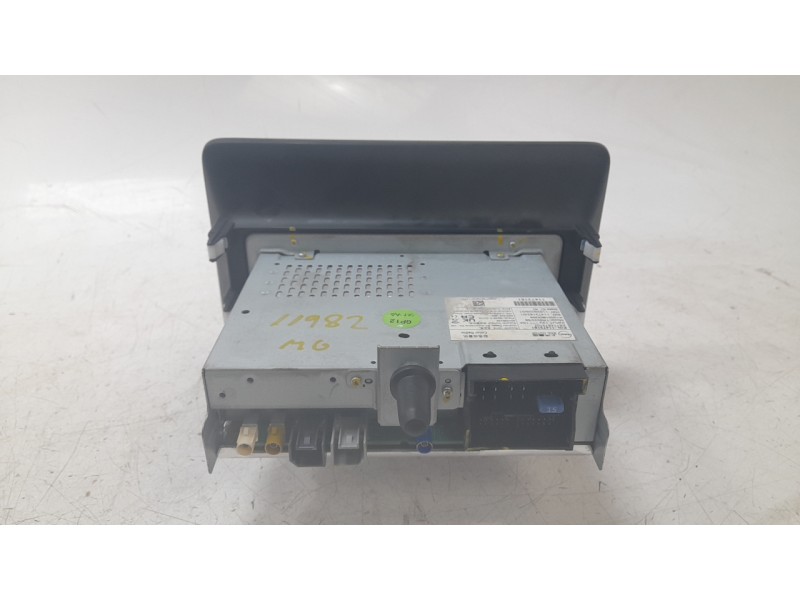 Recambio de sistema navegacion gps para mg zs comfort referencia OEM IAM 11422645  