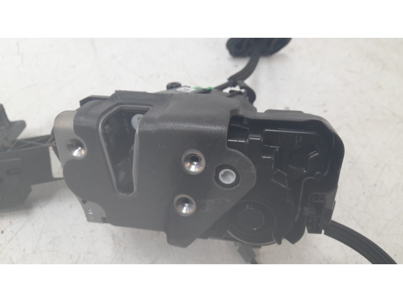 Recambio de cerradura puerta trasera derecha para ford kuga iii referencia OEM IAM PJ6AA26412AB  10610500122/EZCFR227/CRD-FRD-94