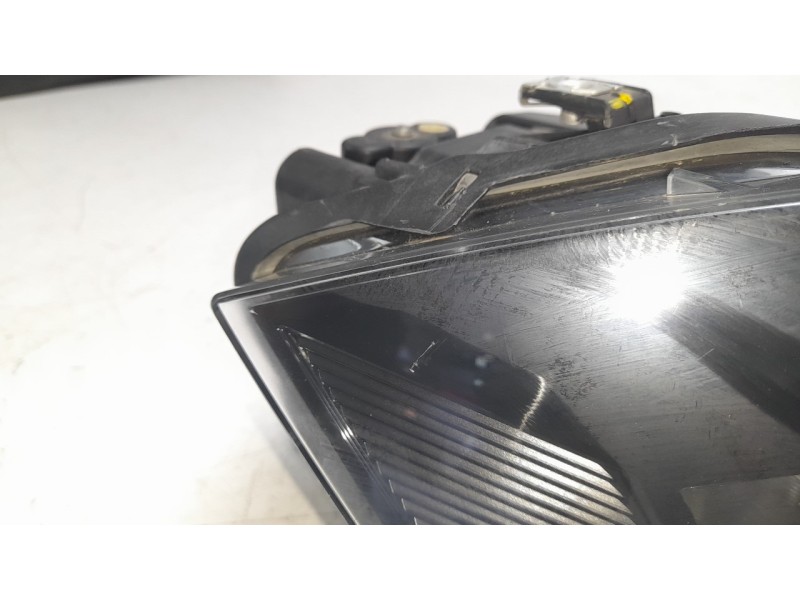 Recambio de faro derecho para volkswagen polo vi (aw1, bz1, ae1) 1.0 tsi referencia OEM IAM 2G1941006  10123780001/11340402/VG02