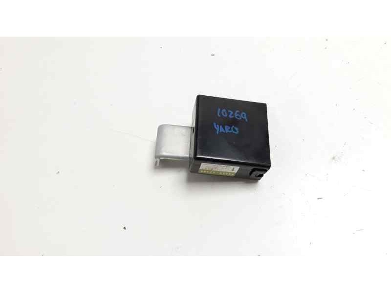 Recambio de modulo electronico para toyota yaris (ncp1/nlp1/scp1) 1.3 expo referencia OEM IAM 8865052100 2773000751 