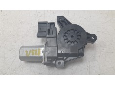 MOTOR ELEVALUNAS DELANTERO IZQUIERDO 67625A75082 