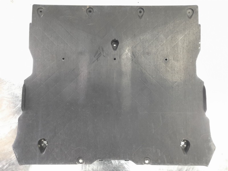 Recambio de cubrecarter para tesla model 3 ev referencia OEM IAM   