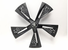 TAPACUBOS 57A601169JFL8 