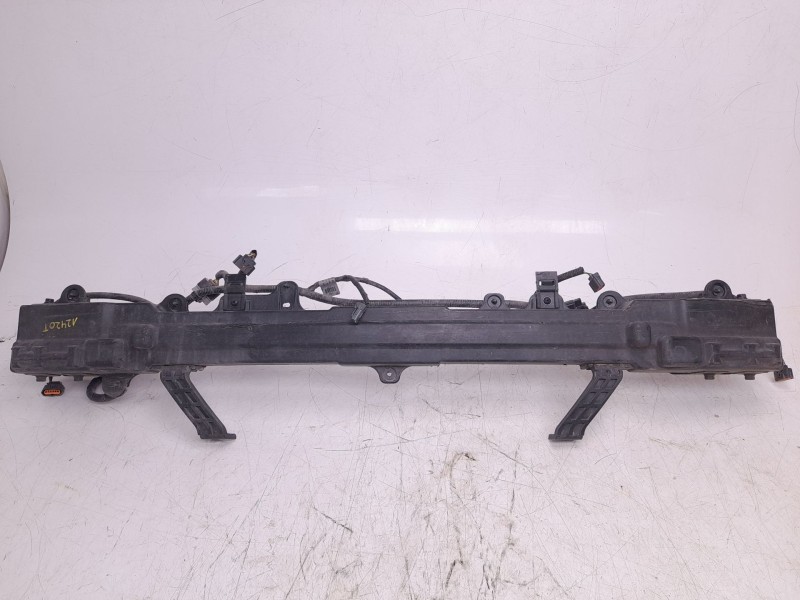 Recambio de refuerzo paragolpes trasero para kia rio iv (yb, sc, fb) 1.25 referencia OEM IAM 86631H8020  