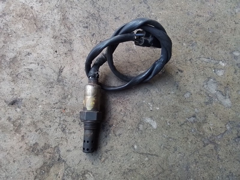 Recambio de sonda lambda para ktm super duke 1290 super duke r referencia OEM IAM AZD0101BA002 75041090100 