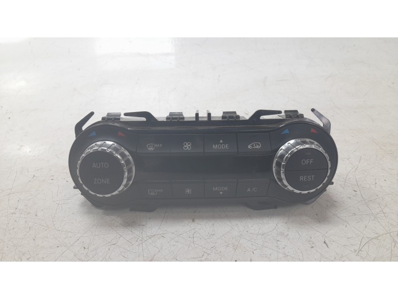 Recambio de mando climatizador para mercedes-benz clase gla (x156) gla 180 (156.942) referencia OEM IAM 2469003816  