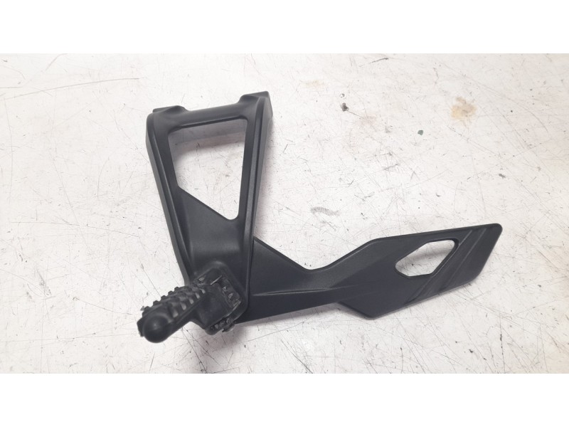 Recambio de estribos laterales para ktm super duke 1290 super duke r referencia OEM IAM 61403048000 6140304800033S/6140304805033
