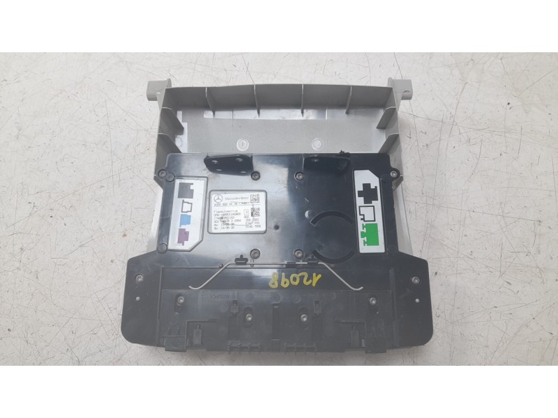 Recambio de luz interior para mercedes-benz clase gla (x156) gla 180 (156.942) referencia OEM IAM 0009004808  