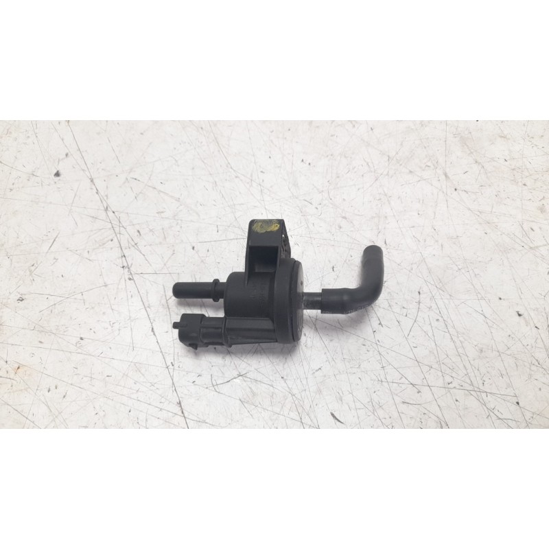 Recambio de valvula aire adicional para ktm super duke 1290 super duke r referencia OEM IAM 76015015000 0280142427 