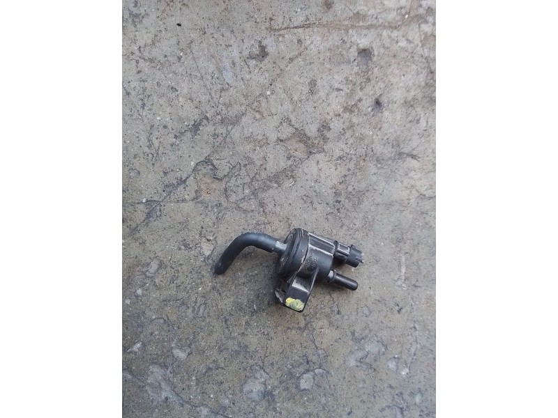 Recambio de valvula aire adicional para ktm super duke 1290 super duke r referencia OEM IAM 76015015000 0280142427 