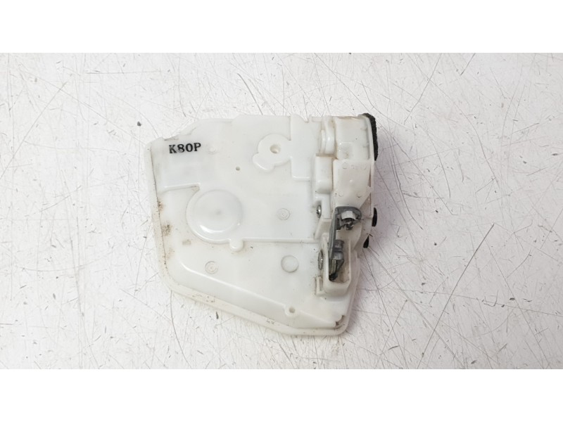Recambio de cerradura puerta trasera izquierda para mazda cx-3 (dk) 2.0 skyactiv-g referencia OEM IAM D10E73310  
