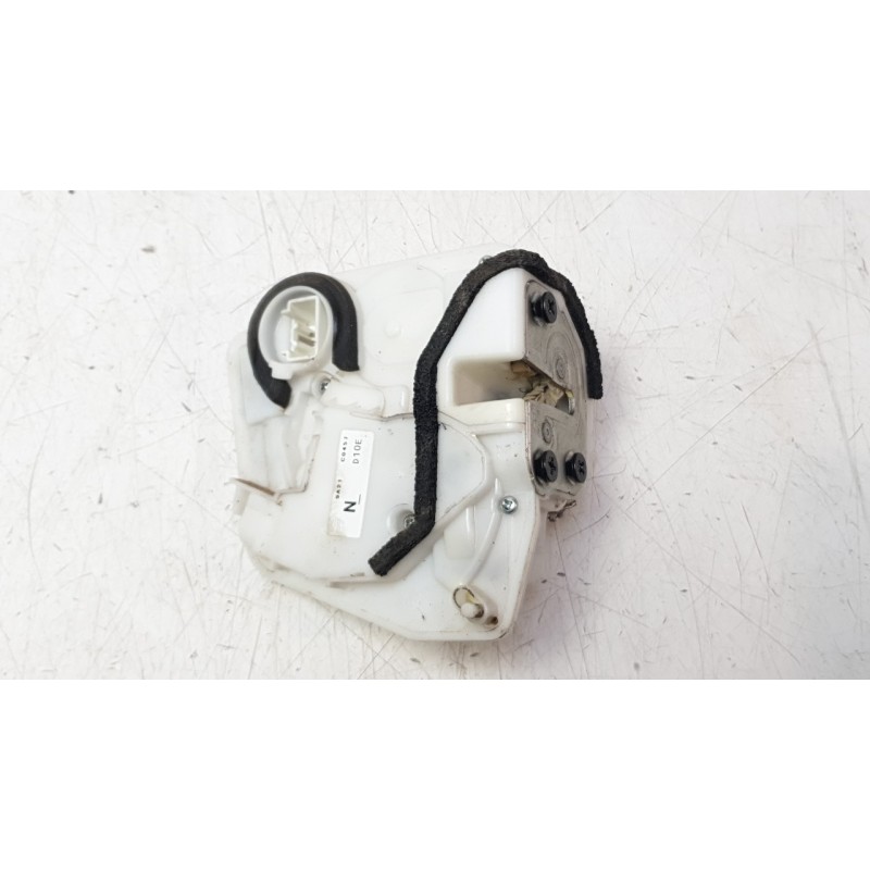 Recambio de cerradura puerta trasera derecha para mazda cx-3 (dk) 2.0 skyactiv-g referencia OEM IAM D10E72310  