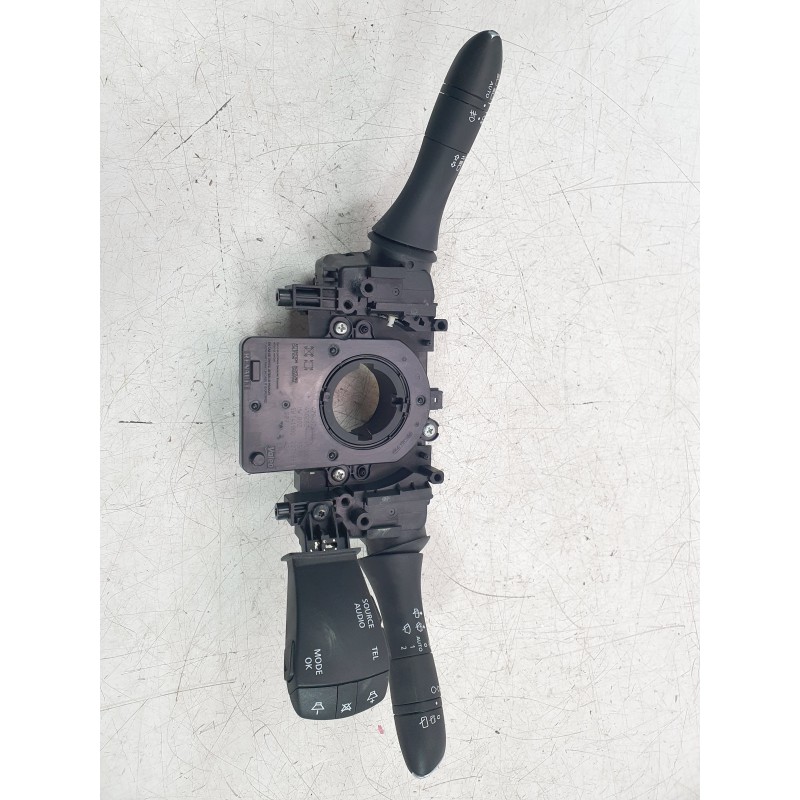 Recambio de mando multifuncion para renault megane iv hatchback (b9a/m/n_) 1.5 blue dci 115 (b9a6) referencia OEM IAM 255678341R