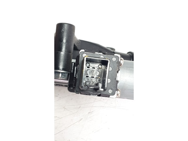 Recambio de elevalunas delantero derecho para mazda cx-3 (dk) 2.0 skyactiv-g referencia OEM IAM D10E58590B  