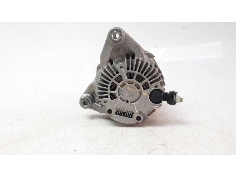 Recambio de alternador para mazda cx-3 (dk) 2.0 skyactiv-g referencia OEM IAM A5TJ0591  ALF520453