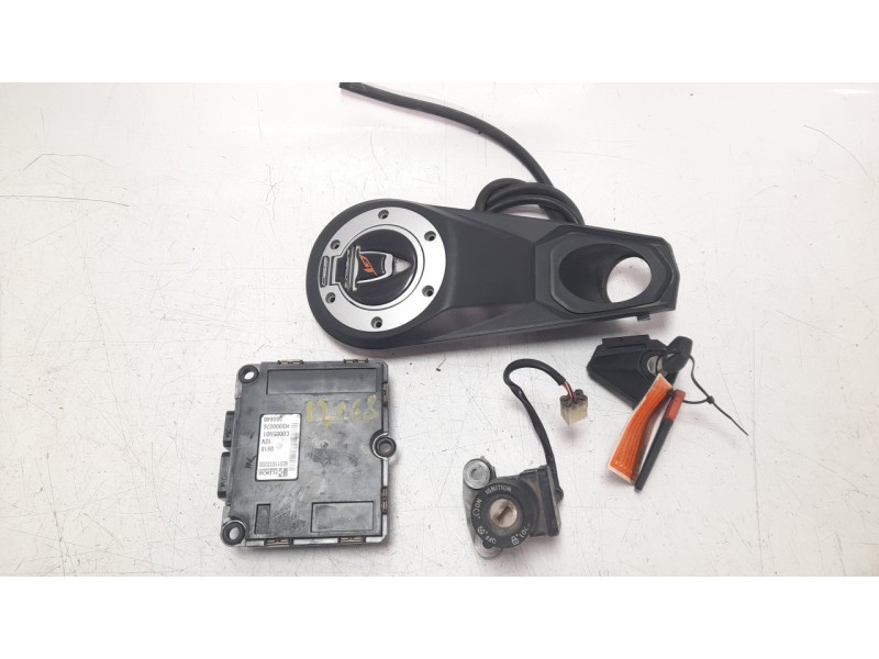 Recambio de conmutador de arranque para ktm super duke 1290 super duke r referencia OEM IAM 61611266144  
