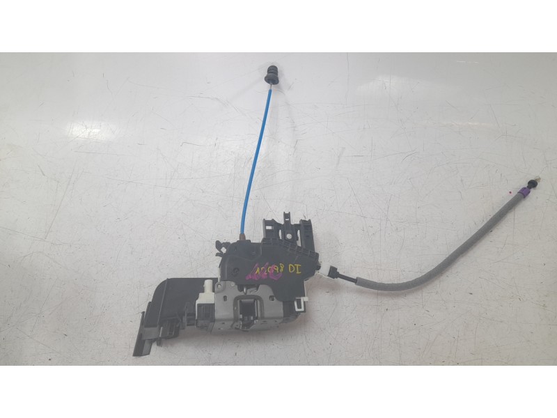 Recambio de cerradura puerta delantera izquierda para mercedes-benz clase gla (x156) gla 180 (156.942) referencia OEM IAM 166720