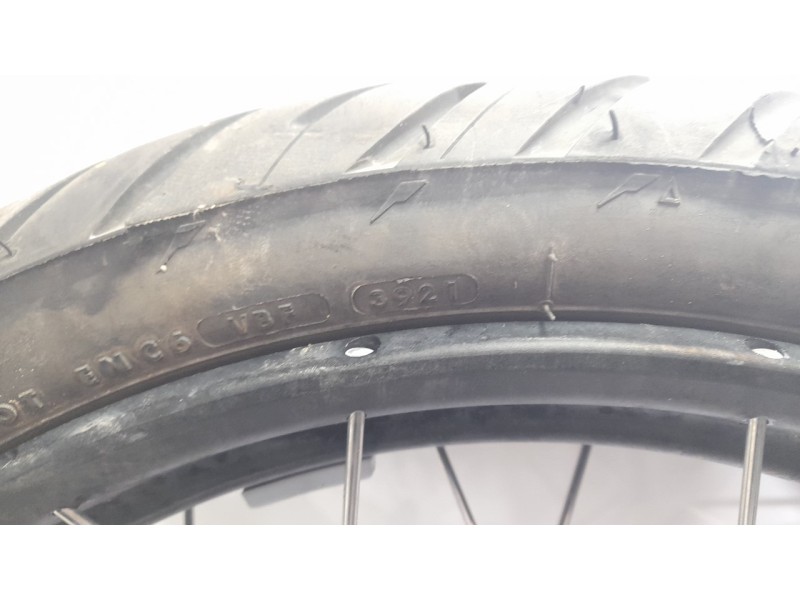 Recambio de llanta para bmw r 1250 r 1250 gs adventure referencia OEM IAM 36318404330  