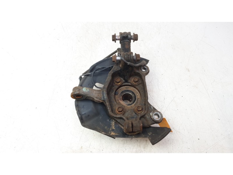 Recambio de mangueta delantera izquierda para mazda cx-3 (dk) 2.0 skyactiv-g referencia OEM IAM D10E33031  