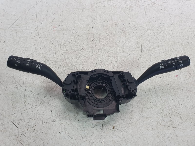 Recambio de mando multifuncion para mg zs 1.5 hybrid+ referencia OEM IAM 10990131  