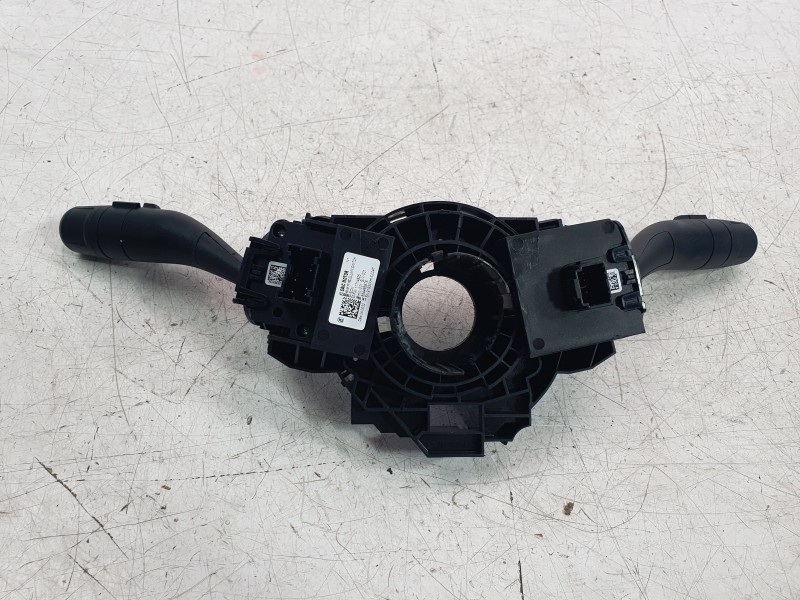 Recambio de mando multifuncion para mg zs 1.5 hybrid+ referencia OEM IAM 10990131  