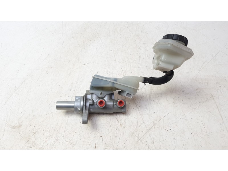 Recambio de bomba freno para mazda cx-3 (dk) 2.0 skyactiv-g referencia OEM IAM DBY84340ZB 20806439774 