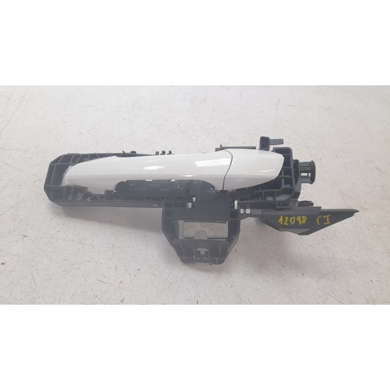 Recambio de maneta exterior trasera izquierda para mercedes-benz clase gla (x156) gla 180 (156.942) referencia OEM IAM 204760017