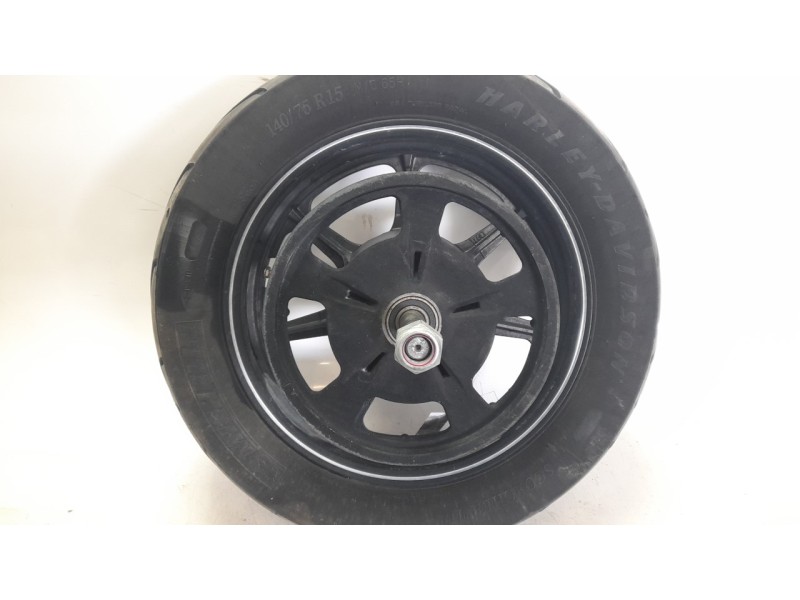 Recambio de llanta para harley-davidson street referencia OEM IAM 40900115  