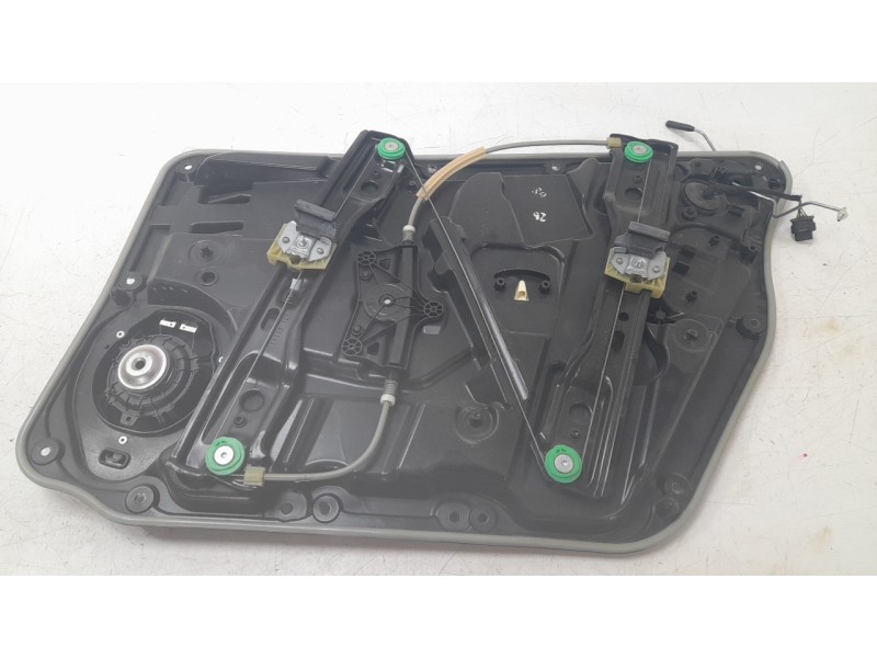 Recambio de elevalunas delantero izquierdo para mercedes-benz clase gla (x156) gla 180 (156.942) referencia OEM IAM 1767206500  