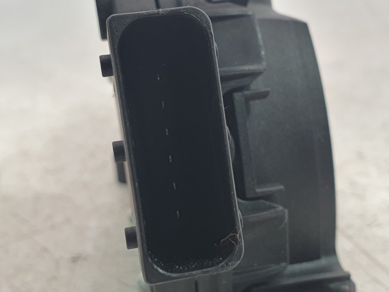 Recambio de potenciometro pedal para mg zs 1.5 hybrid+ referencia OEM IAM 11790269  