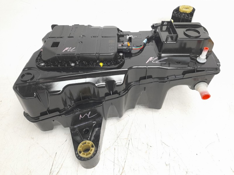 Recambio de deposito adblue para fiat doblo furgoneta/monovolumen (510_, 511_) bluehdi 100 referencia OEM IAM 9832421480  