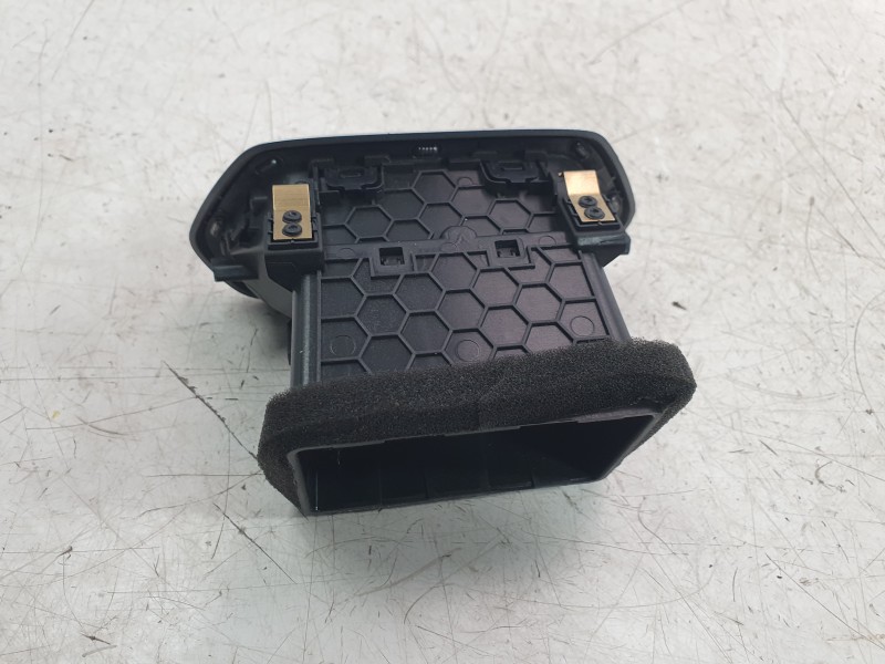 Recambio de aireador derecho para mg zs 1.5 hybrid+ referencia OEM IAM 11406949  