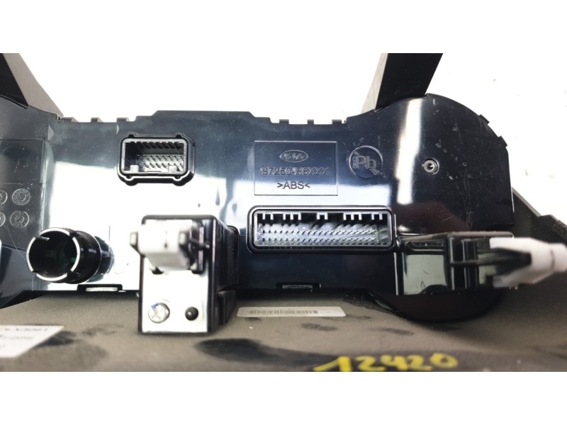 Recambio de mando climatizador para kia rio iv (yb, sc, fb) 1.25 referencia OEM IAM 97250H8220SA1  