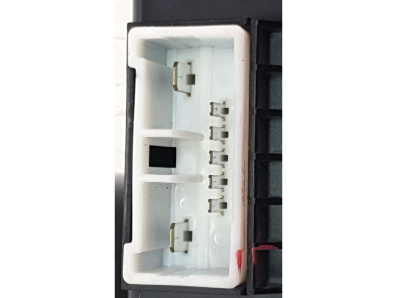 Recambio de modulo electronico para kia rio iv (yb, sc, fb) 1.25 referencia OEM IAM 95300H8000  
